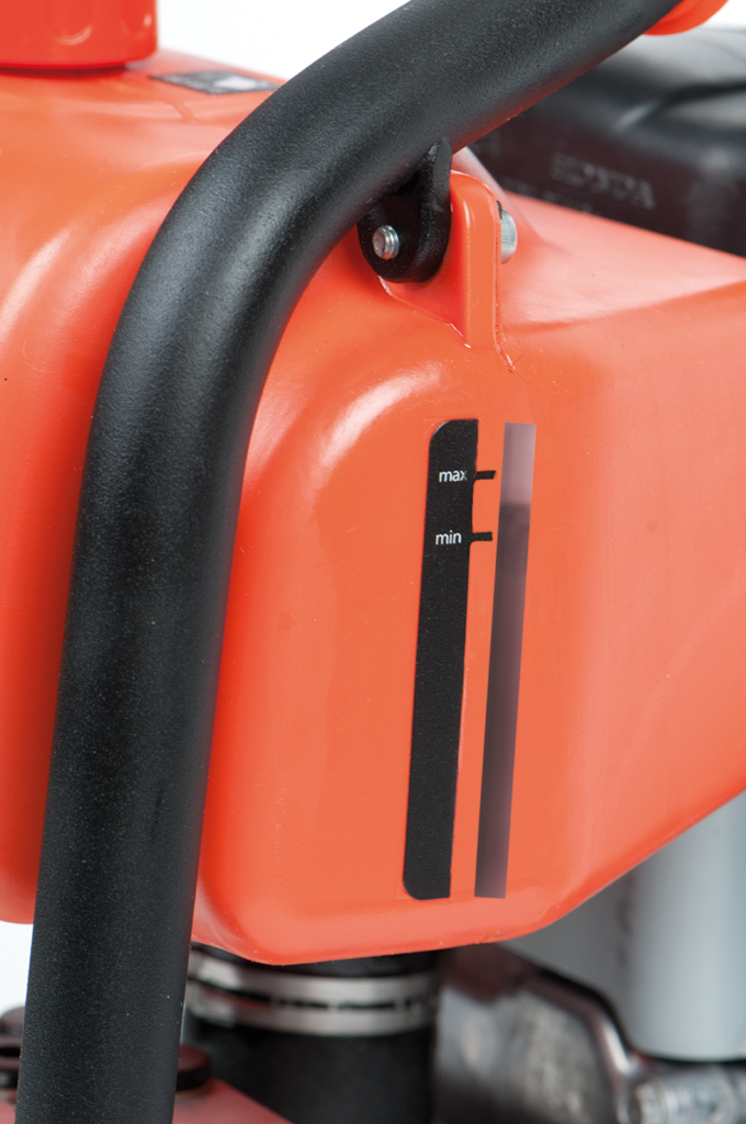 Hydraulic-Oil-Level-Indicator-Spider-Range-Pump-150.152.691-158.152.176_96dpi_680x1024px_2_NR-14246-1.png