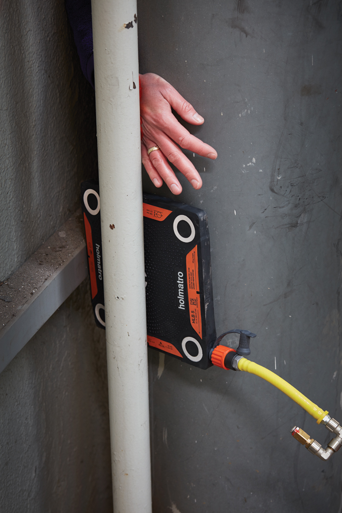 Lifting-Bag-HLB-6-Shut-Off-Hose-SOH-12_682x1024px_E_NR-18340.jpg